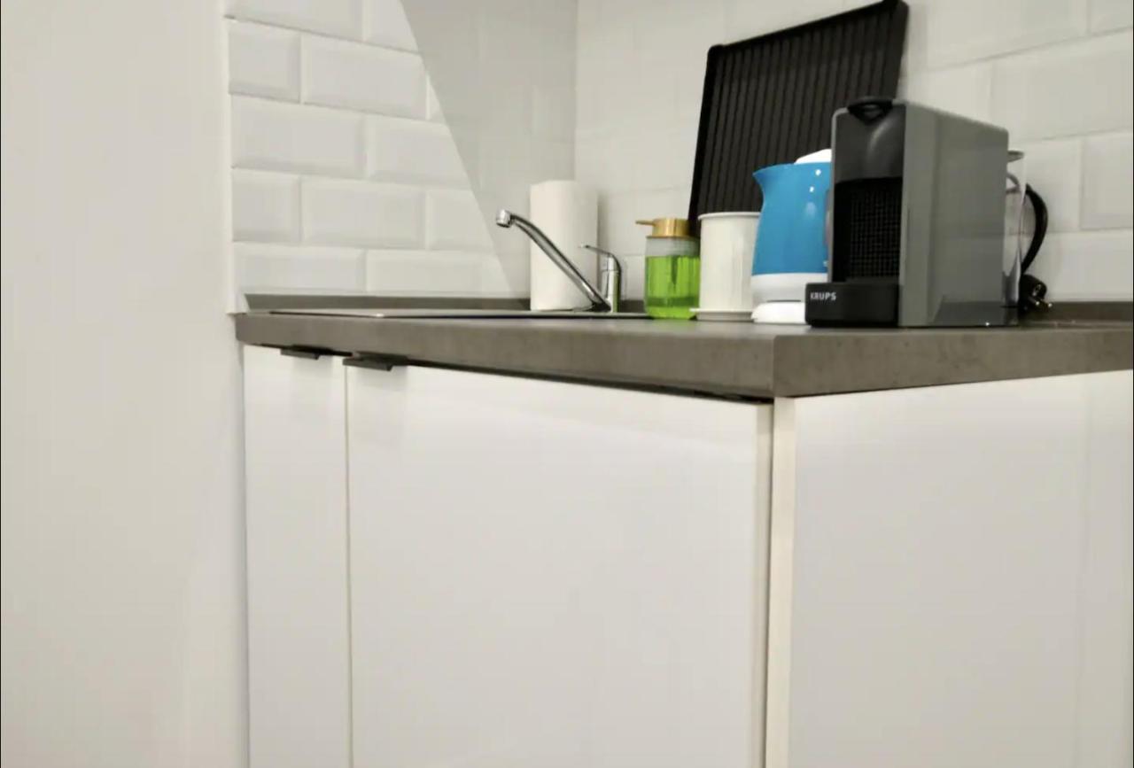 Apartment Studio By Hi5- In Downtown Budapest